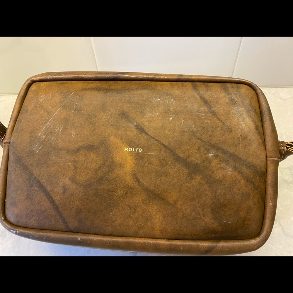 Men’s leather toiletry kit with soft wooden brush. - Picture 7 of 7